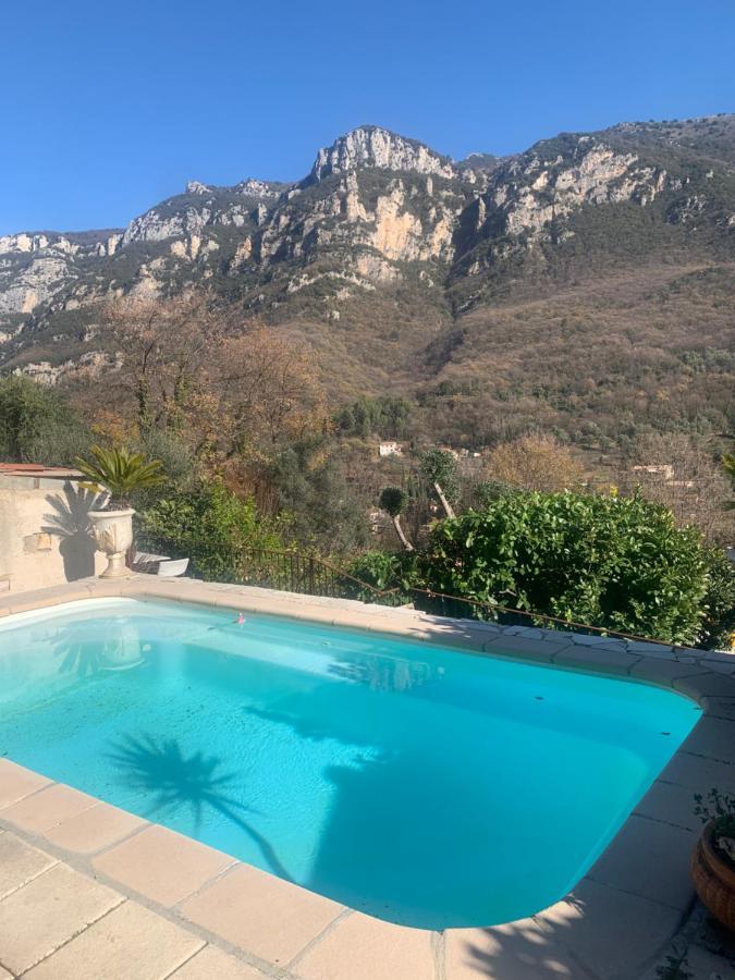 Charmante Maison Avec Piscine Gourdon  Bagian luar foto